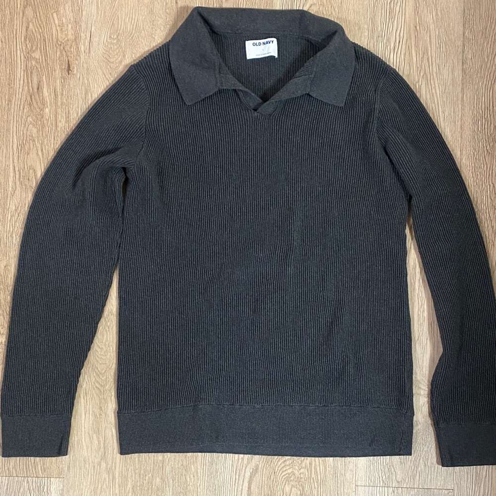 Old Navy Men’s Polo Grey Sweater Size Large